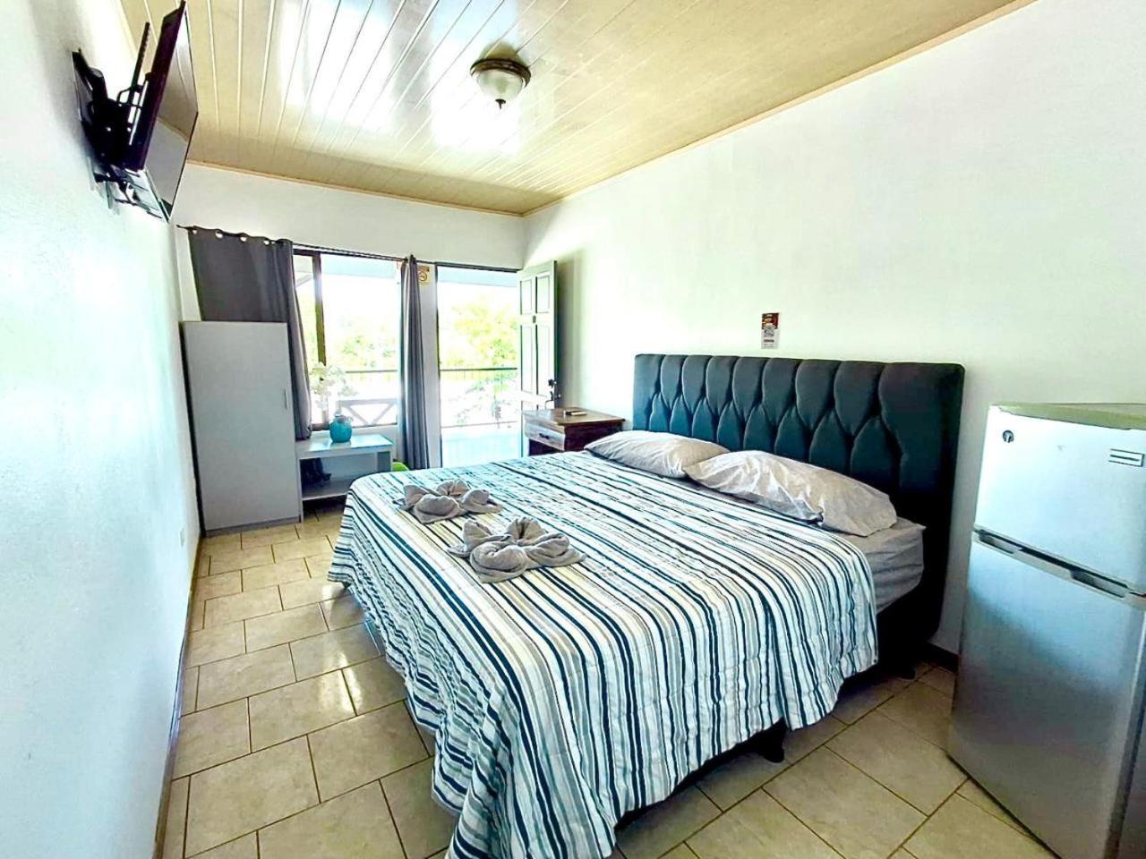 Hotel Cabinas El Tecal Uvita Kültér fotó
